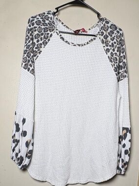 Almost Pink Top Waffle Knit Leopard L